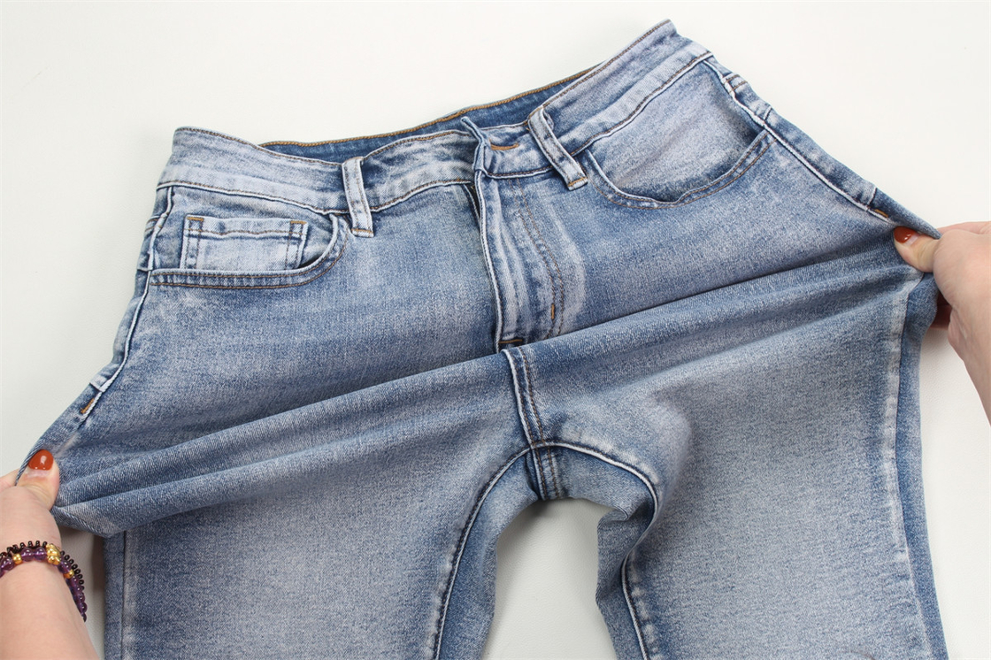 180cm chiều rộng 10 oz Giá rẻ hàng hóa đã sẵn nhà máy dệt denim cho phụ nữ quần jean